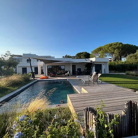 8p Vue Piscine Chauffee * Mèze
